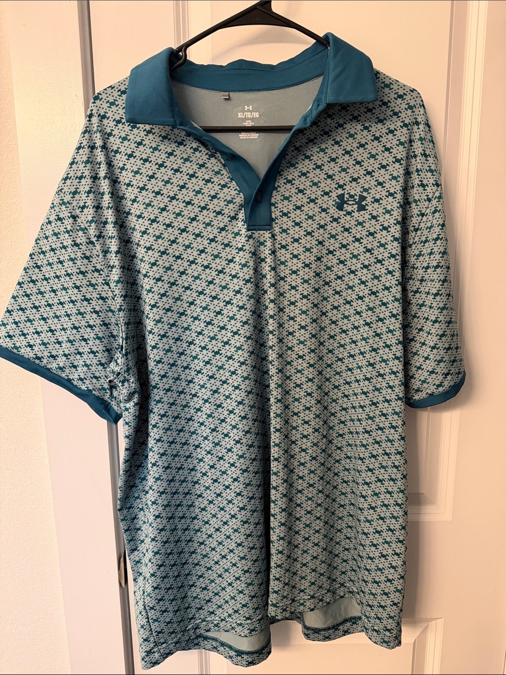 Under Armour Men's Teal Micro-Pattern Polo